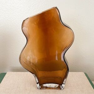 H&M Home Amber Wavy Sculptural Handmade Glass Vase NWT